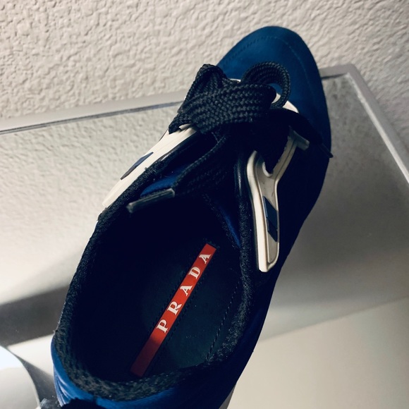 Pradas - Picture 2 of 2